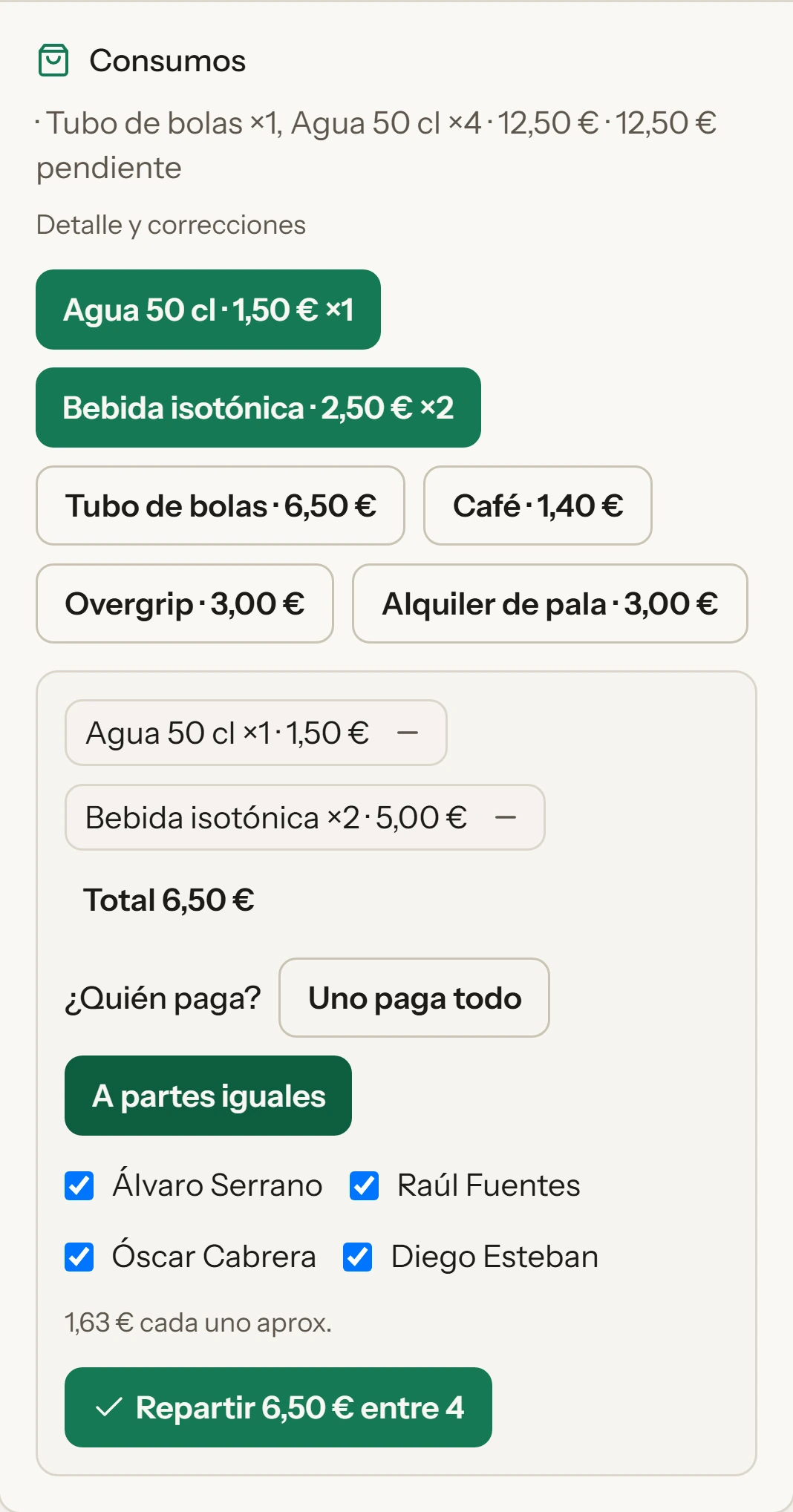 Consumos de bar dentro de una reserva, repartidos entre los jugadores.